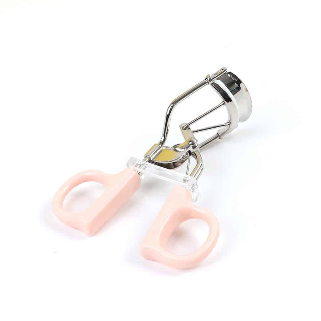 Sky Lashes skropstu atliecējs.